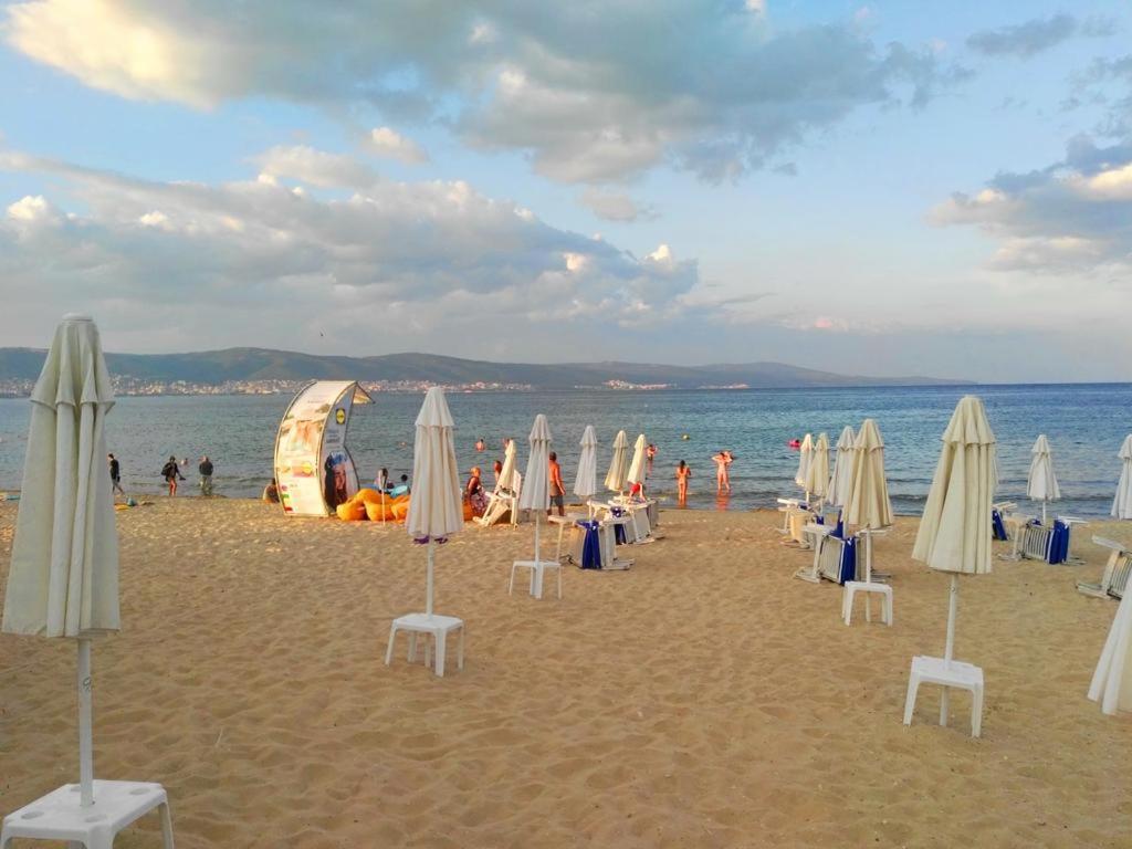 Apartment Konstantin In Trakia Plaza Σάνι Μπιτς Εξωτερικό φωτογραφία